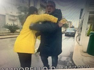 castelvetrano/stefania-petyx-insultata-ed-aggredita-a-campobello-di-mazara