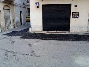 centro-storico-di-trapani-riparate-le-buche-della-via-buscaino