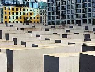 il-giorno-della-memoria-e-luso-selettivo-della-storia