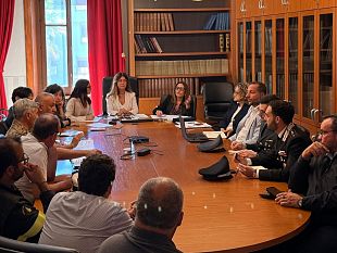 riunione-in-prefettura-per-definire-procedure-di-disinnesco-e-brillamento-di-un-ordigno-bellico-scoperto-a-pantelleria
