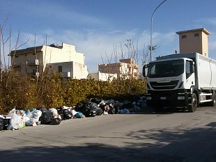 mazara-riprende-la-raccolta-rifiuti-il-sindaco-cristaldi-insiste-per-il-progetto-best-miniere-artificiali-tancredi-m5s-bisogna-puntare-sulla-differenziata
