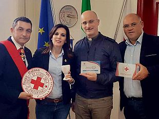 mazara-incontro-tra-la-croce-rossa-di-mazara-del-vallo-e-il-sovrano-ordine-di-san-giovanni-di-gerusalemme-cavalieri-di-malta