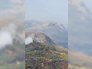 pomeriggio-di-fuoco-a-calatafimi-segesta-paura-per-abitazioni-e-parco-archeologico