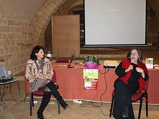 video-partanna-intervista-alla-scrittrice-ester-rizzo-e-al-presidente-dellassociazione-palma-vitae-giusy-agueli