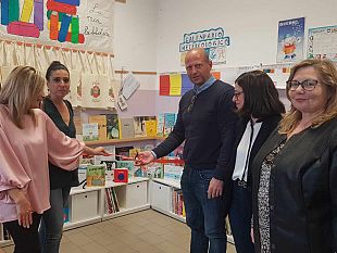 video-ioleggoperche-inaugurata-biblioteca-nel-plesso-scolastico-a-dellistututo-b-bonsignore-2