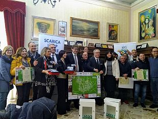 partanna-premiati-i-25-sponsor-che-hanno-permesso-lacquisto-dei-defibrillatori