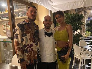 la-coppia-dellestate-cristina-buccino-e-daniele-scardina-pizzicati-a-trapani