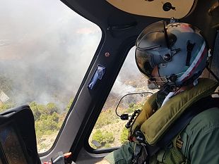 straordinario-lavoro-dell82o-centro-csar-per-lo-spegnimento-dellincendio-sulla-montagna-grande