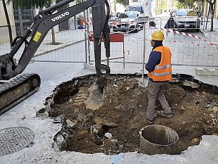 interventi-in-via-sibilla-al-via-il-rifacimento-della-carreggiata-dopo-il-crollo