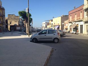 piazza-regina-lavori-a-rilento-ed-errori-progettuali-da-correggere-chi-paga