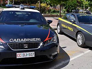 marsala-scoperto-supermarket-della-droga-in-una-roulotte-blitz-della-finanza-un-arresto