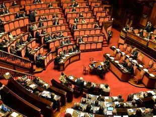 concorso-pubblico-del-senato-per-lassunzione-di-30-assistenti-parlamentari