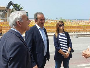 marsala-al-via-la-rimozione-del-muro-della-zona-porto