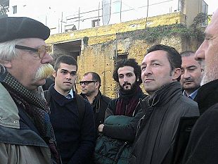 il-sindaco-cristaldi-fa-gli-auguri-ai-giovani-del-progetto-periferica-finanziato-dal-m5s-il-2-gennaio-inaugurata-la-sede