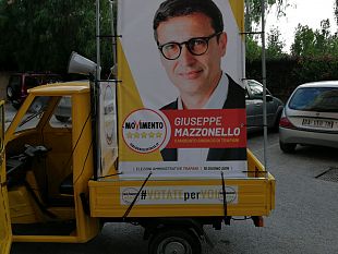 rubata-lape-piaggio-gialla-del-movimento-5-stelle