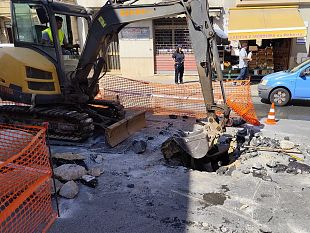 valderice-grave-guasto-alla-condotta-idrica-in-via-vespri