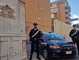 con-badge-e-tesserino-falsi-lavorava-al-pronto-soccorso-scoperto-finto-portiere-a-palermo