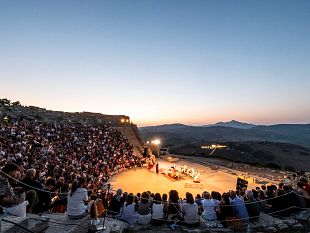 al-via-il-segesta-teatro-festival-con-il-concerto-di-eugenio-finardi