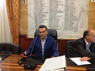 sturiano-bisogna-approvare-atti-necessari-per-la-citta-prima-del-voto-faro-campagna-elettorale-in-prima-persona-con-articolo-4