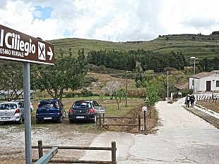 en-plein-air-estemporanea-di-pittura-nel-bene-confiscato-a-salemi