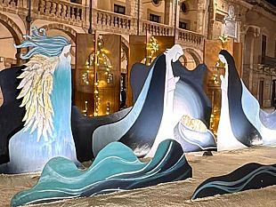 mazara-il-presepe-di-piazza-repubblica-spiegato-dal-prof-erino-dantoni-dirigente-scolastico-del-liceo-artistico