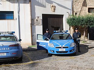 la-polizia-esegue-una-misura-cautelare-nei-confronti-di-un-uomo-violento-ad-alcamo