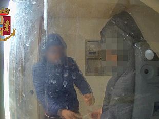 video-delloperazione-antidroga-reset-della-polizia-a-trapani