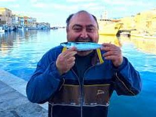il-signor-fans-su-canale-5-con-bonolis-dal-mercato-ittico-di-mazara-a-ziffiari