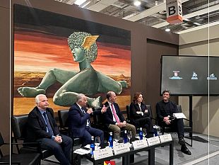 al-vinitaly-presentati-gli-eventi-di-sicilia-regione-europea-della-gastronomia-2025-castelvetrano-protagonista