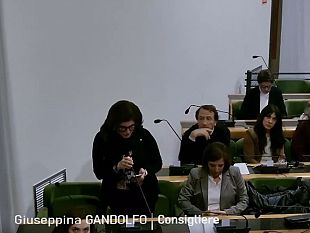 alcamo-rimi-rinuncia-alla-carica-di-consigliere-comunale-al-suo-posto-sinsedia-giuseppina-gandolfo