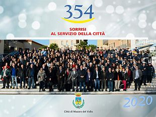 354-sorrisi-al-servizio-della-citta-foto-calendario-2020-dei-dipendenti-del-comune-di-mazara-del-vallo