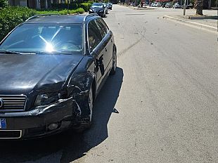 trapani-scontro-auto-scooter-feriti-2-giovani-che-viaggiavano-contromano-e-senza-caschi