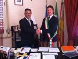 campobello-giuliano-panierino-e-il-nuovo-comandante-della-polizia-municipale-di-campobello