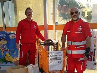 partito-il-servizio-docce-gratis-per-i-bisognosi-della-croce-rossa-castelvetrano