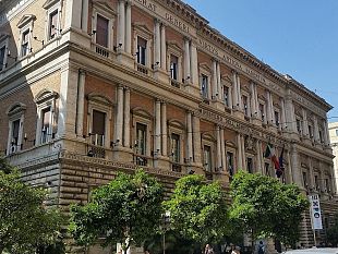 olio-ministero-politiche-agricole-firmati-2-decreti-per-snellire-le-procedure