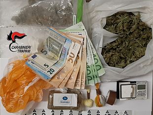 trapani/alcamo-due-giovani-arrestati-per-detenzione-ai-fini-di-spaccio-di-sostanze-stupefacenti