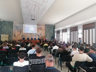marsala-la-polizia-incontra-gli-studenti-per-parlare-dei-fenomeni-del-bullismo-e-del-cyberbullismo