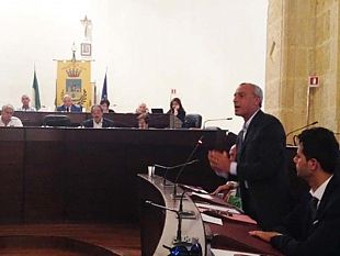mazara-oggi-riunione-consiglio-comunale-atmosfera-da-fine-regime-fuggi-fuggi-elettorale