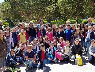 fondazione-caponnetto-le-giovani-sentinelle-della-legalita-della-scuola-primaria-ruggero-settimo