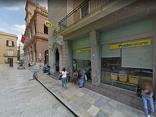 marsala-poste-italiane-lavori-nellufficio-postale-di-via-giuseppe-garibaldi
