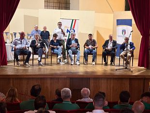 al-teatro-garibaldi-la-festa-provinciale-della-figc-lnd
