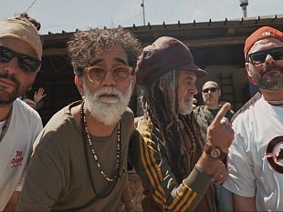 online-il-videoclip-di-notti-siciliane-il-nuovo-singolo-degli-shakalab-feat-lello-analfino