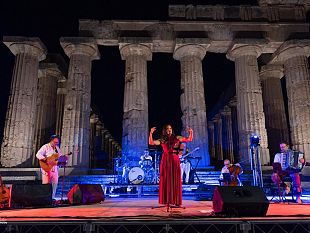 marsala-i-musicanti-di-gregorio-caimi-portano-la-voce-di-rosa-balistreri-nel-mondo