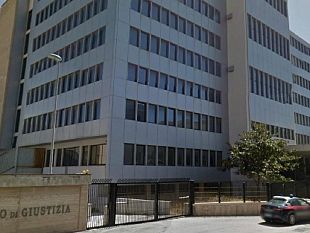erice-caso-parcheggi-limprenditore-agliano-porta-il-sindaco-tranchida-in-tribunale
