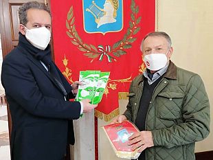 marsala-ministero-patrioti-e-affari-dei-veterani-della-corea-del-sud-dona-2000-mascherine