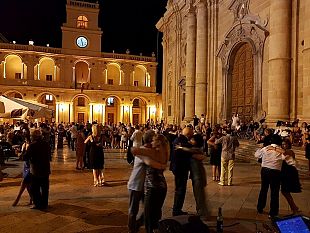 marsala-successo-del-tango-in-piazza-gli-eventi-nel-week-end