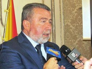 ars-iniziata-la-discussione-sulla-manovrina-fazio-bilancio-specchio-di-un-governo-senza-idee-e-di-una-maggioranza-fantasma