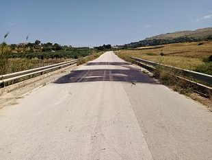 sambuca-quasi-terminati-i-lavori-di-manutenzione-della-strada-del-cuvio