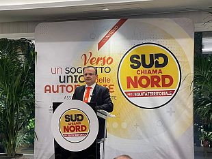 cateno-de-luca-lancia-la-federazione-sud-chiama-nord-rispondera