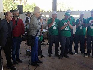 mazara-adotta-una-pianta-2017-grande-partecipazione-al-vivaio-il-melograno